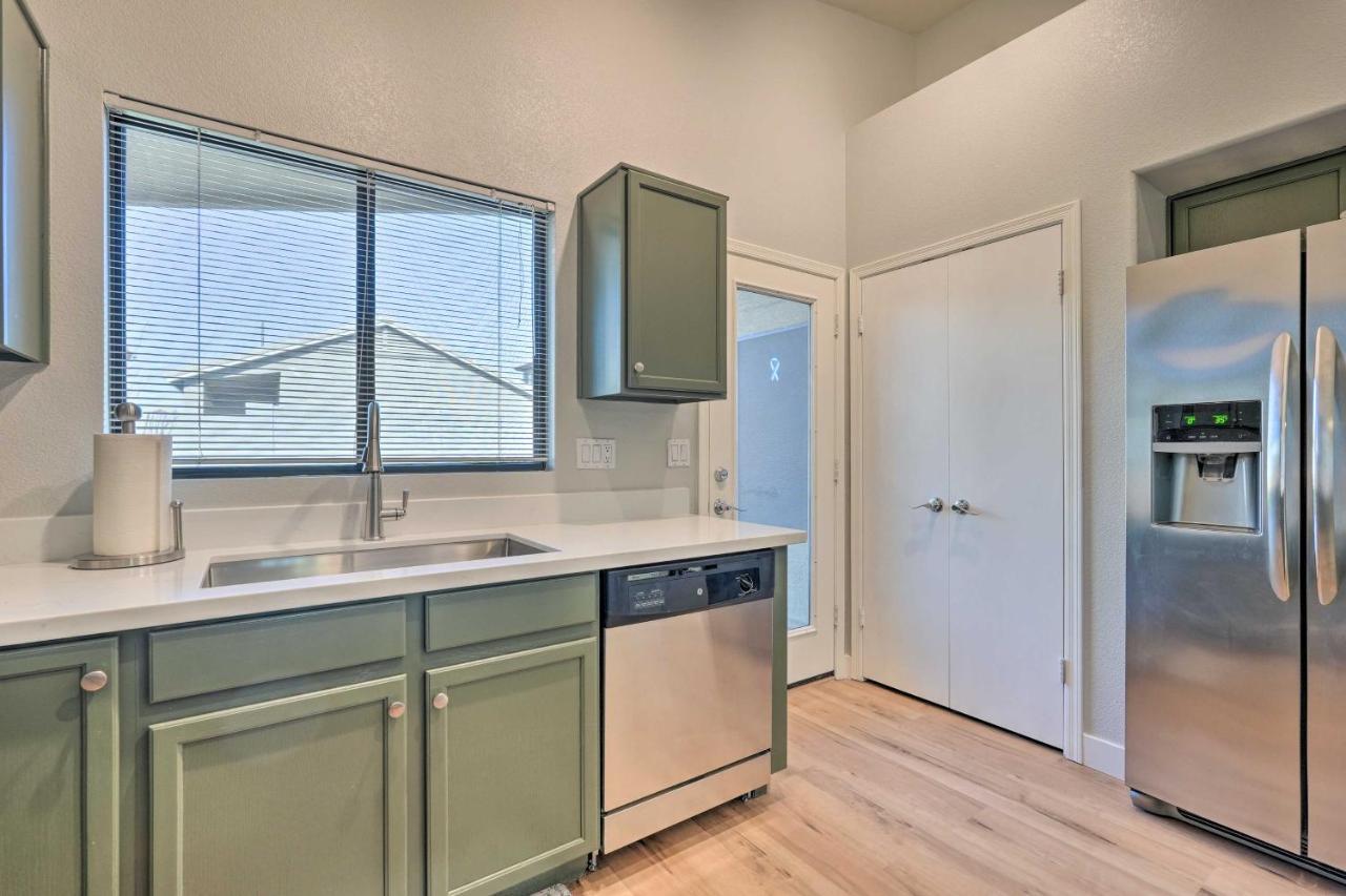 Sunlit Peoria Vacation Rental With Private Yard Exteriör bild